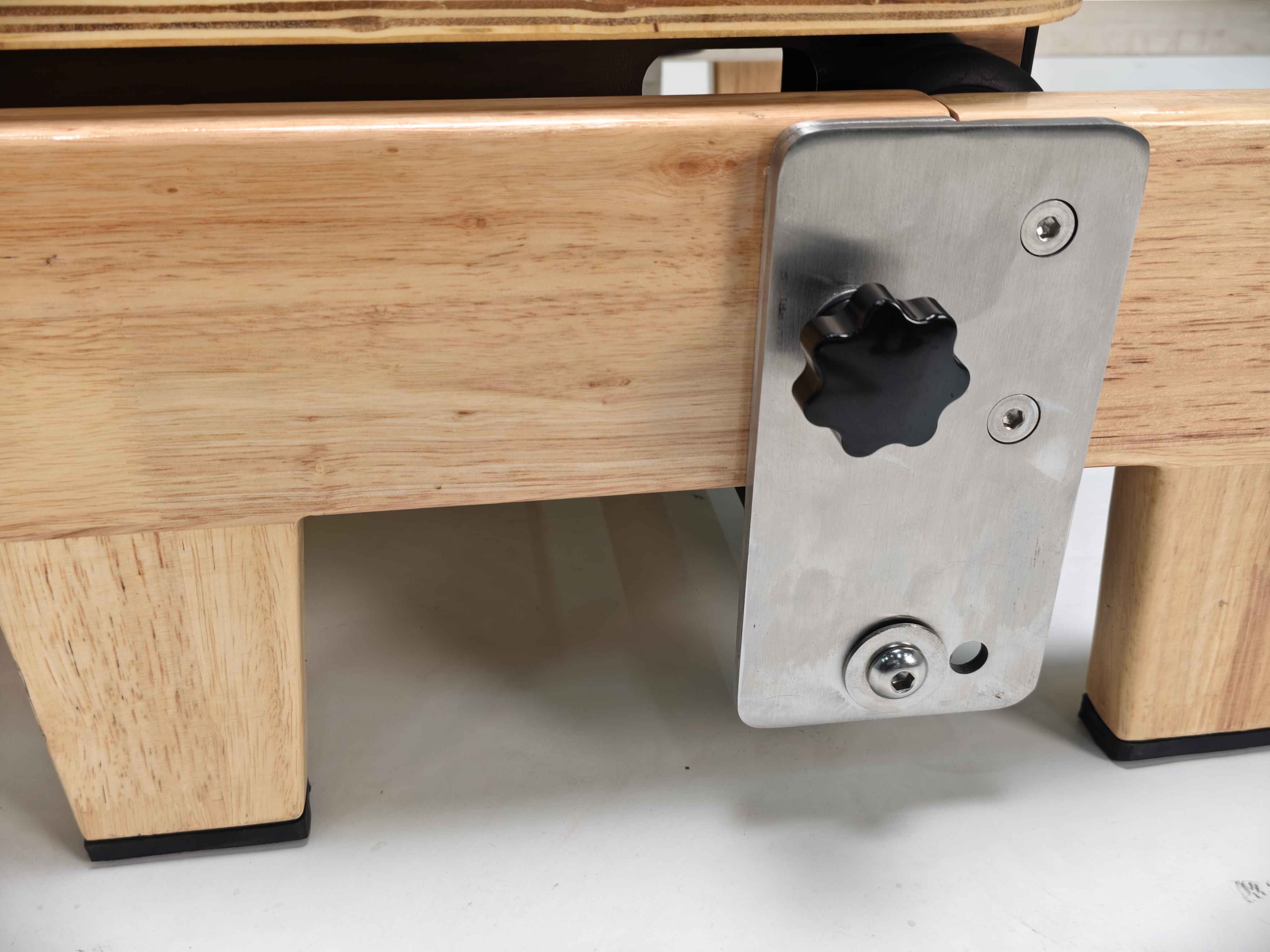 Commercial Foldable Oak & Alum - огляд і ціна Pilates & Yoga Tina Fehrenbach