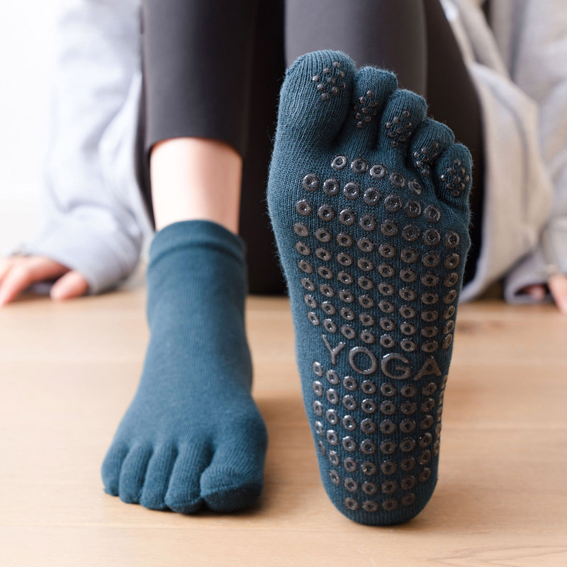 Anti-Slip Women Pilates Socks  - огляд і ціна Pilates Yoga Fitness