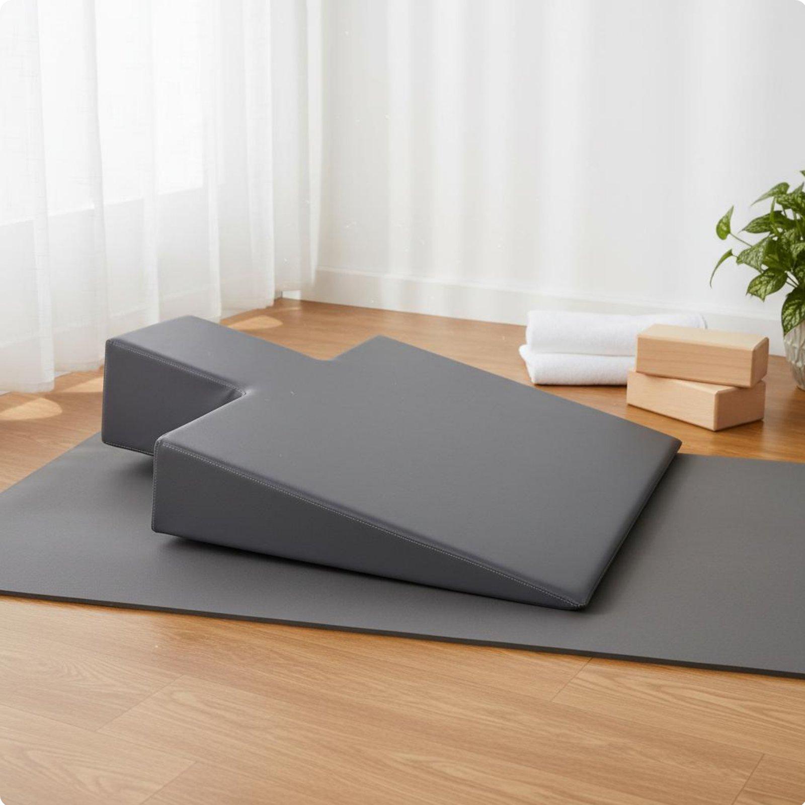 Maternity Support Cushion Dens - огляд і ціна Pilates & Yoga Tina Fehrenbach